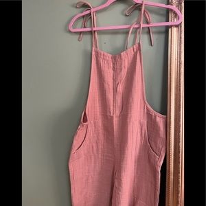 Cute and comfy pink cotton overalls! NEVER WORN